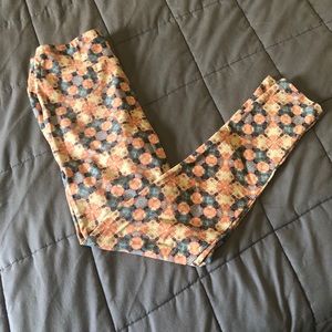 LuLaRoe OS Leggings